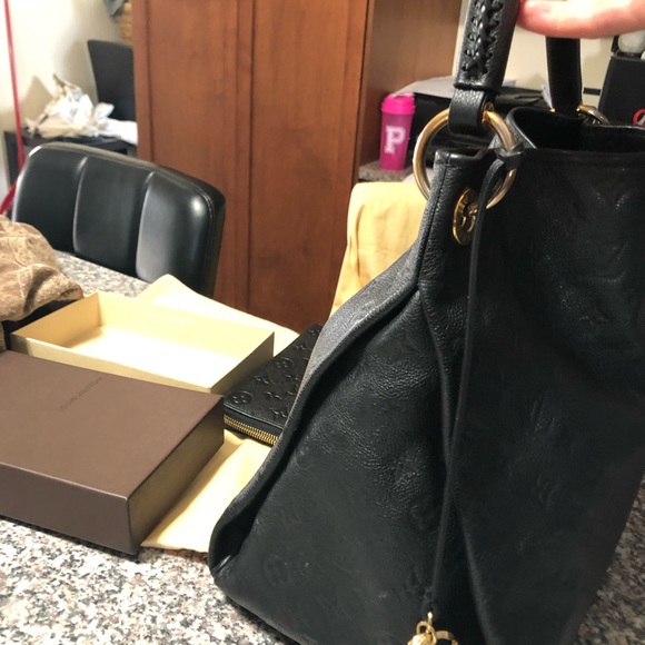 Louis Vuitton Artsy MM Noir - Picture 7 of 7
